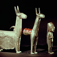 © Llama, alpaca and woman, from Lake Titicaca, Bolivia, c.1475-1532 (silver), Incan / American Museum of Natural History, New York, USA / Bridgeman Images